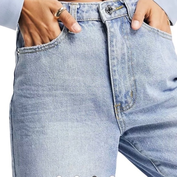 Misguided Petite Riot High Rise Mom Jeans US Size 2 WORN ONCE - Picture 6 of 10